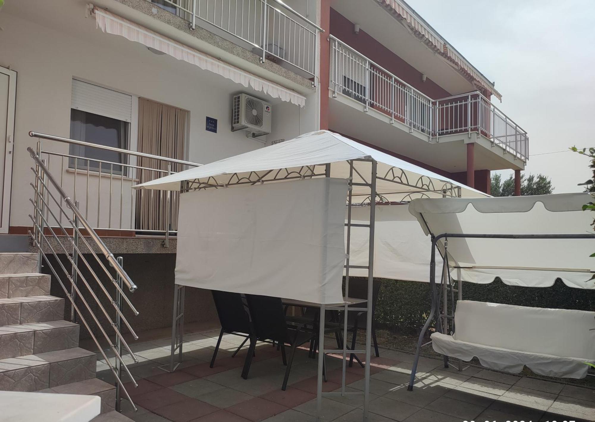 Angelina Apartman Kastela Luaran gambar